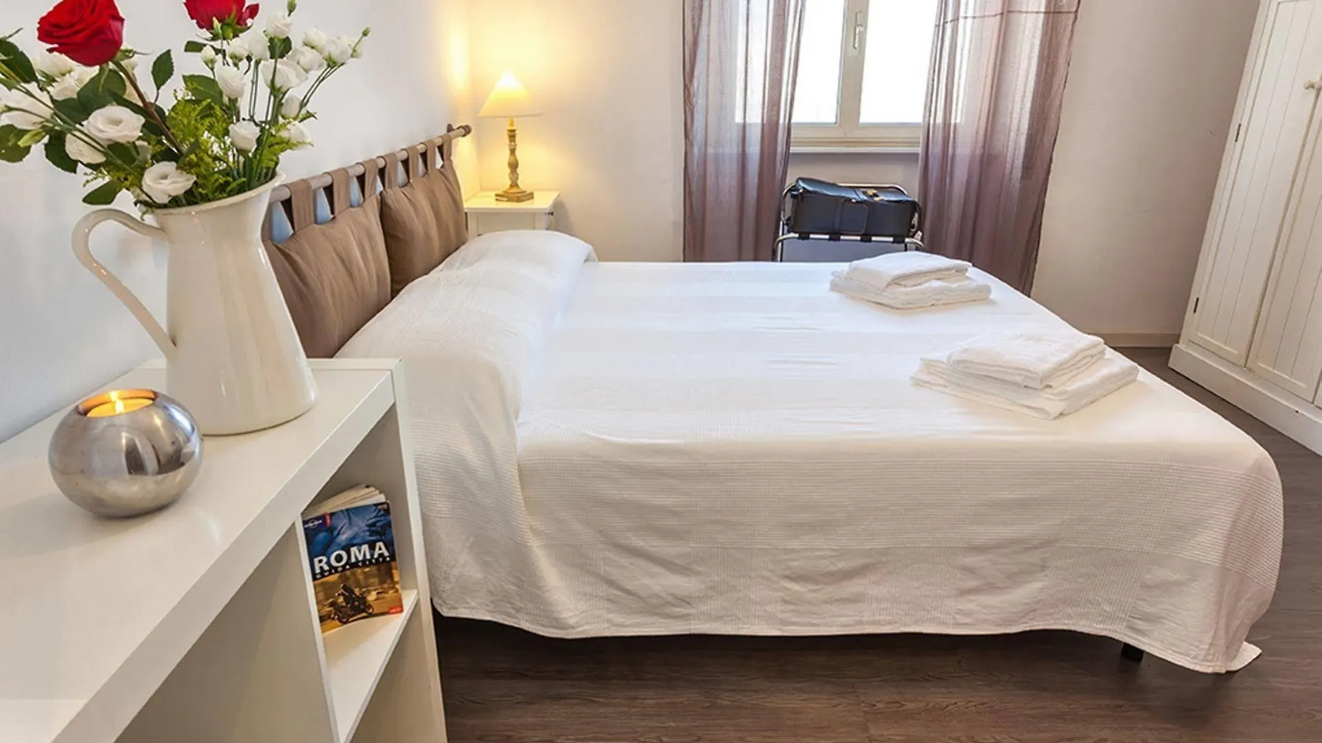 B&B Ai 2 Papi Rom 2*,  Italien