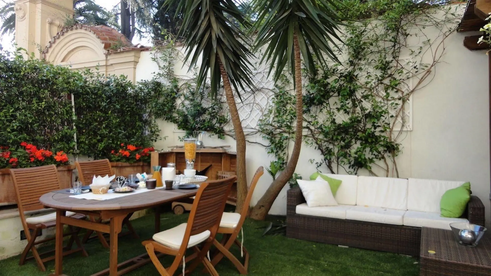 B&B Ai 2 Papi Rom Bed & Breakfast