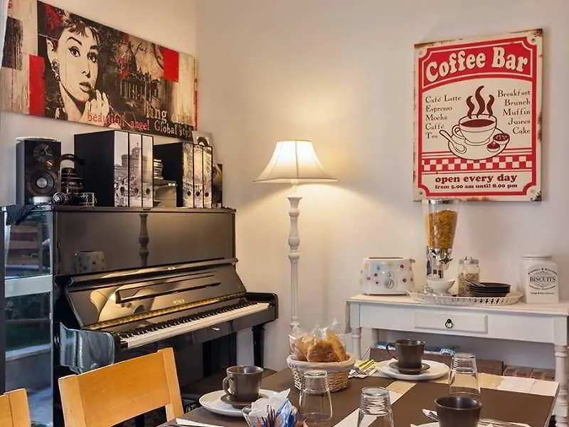 Bed & Breakfast B&B Ai 2 Papi Rome