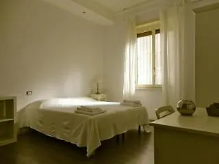 B&B Ai 2 Papi Rome Italy